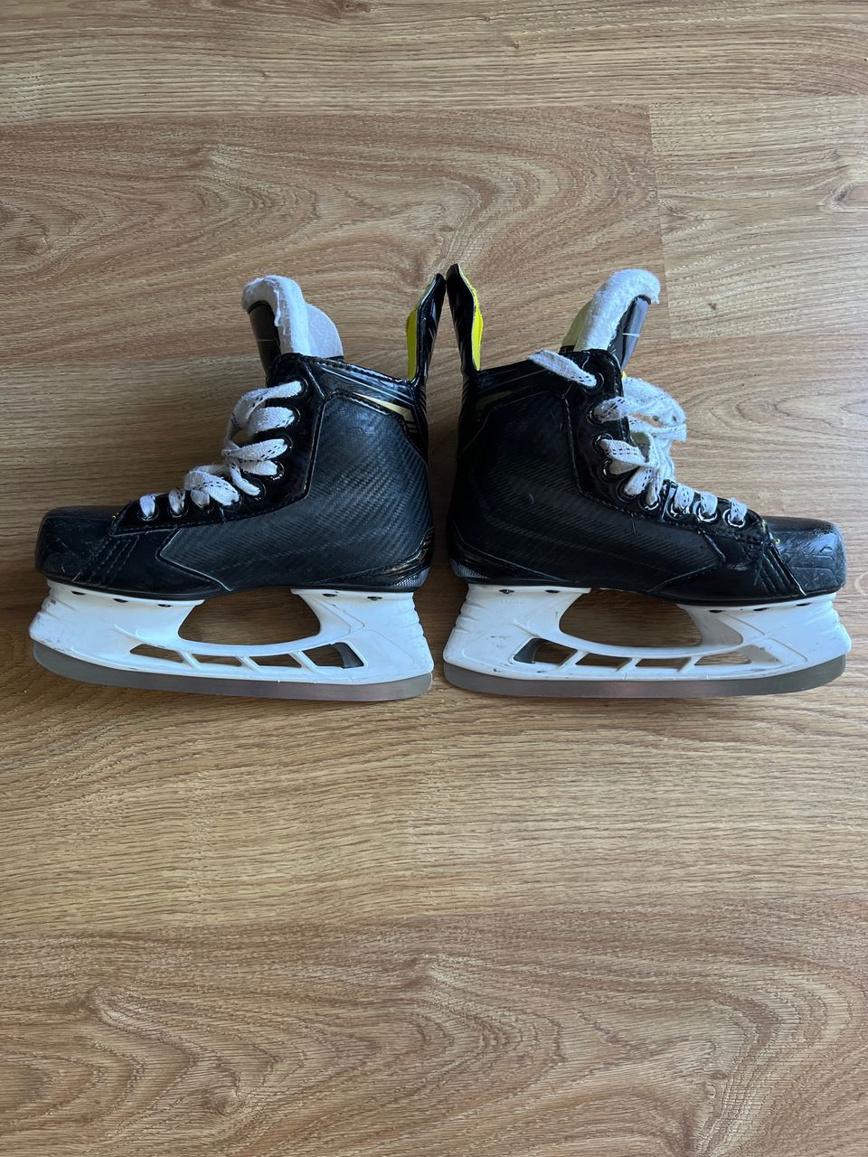 Bauer supreme s27 3EE ( 36 )