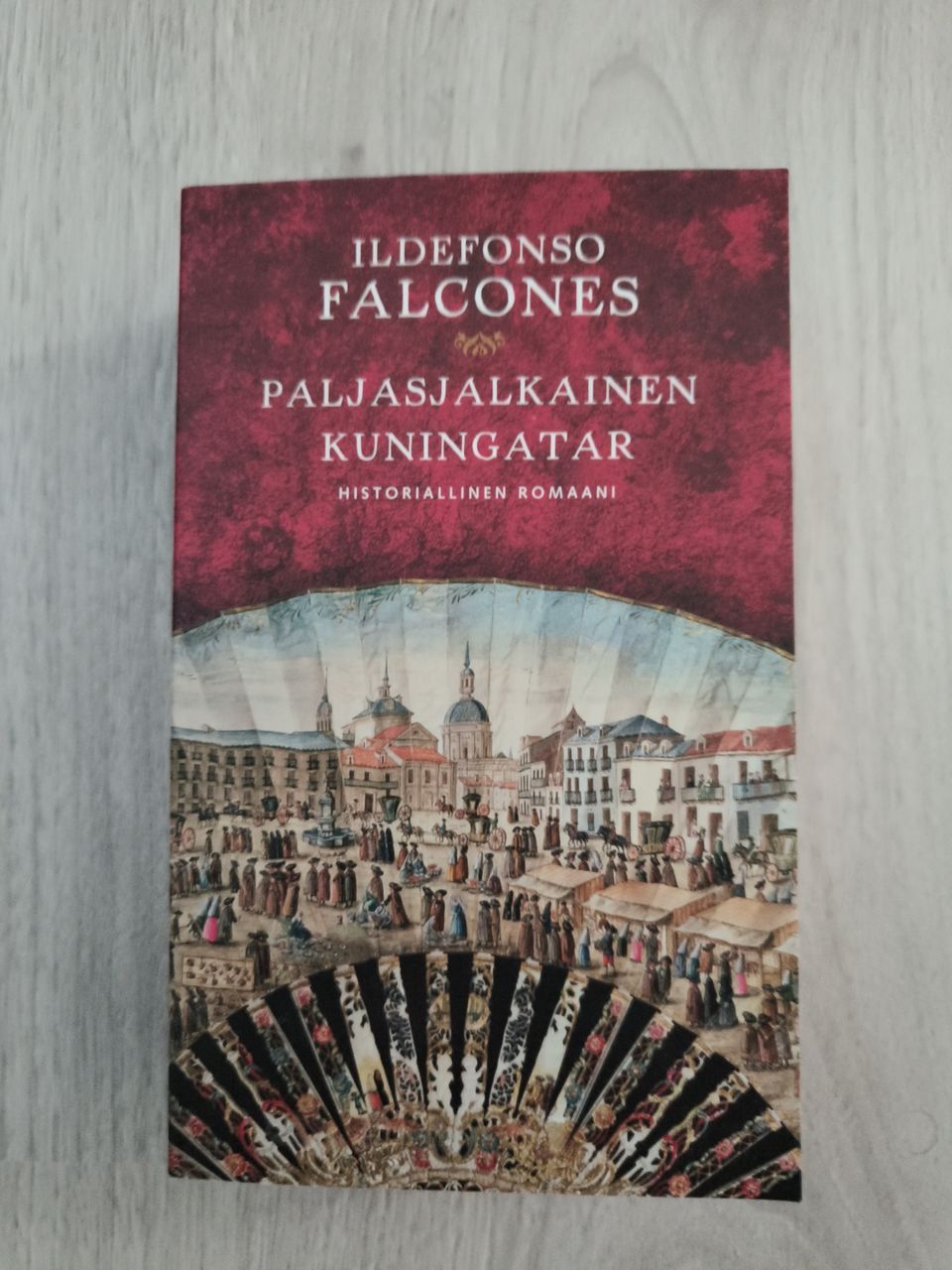 Ildefonso Falcones - Paljasjalkainen kuningatar