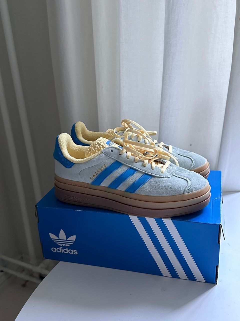 Adidas Gazelle 40 2/3