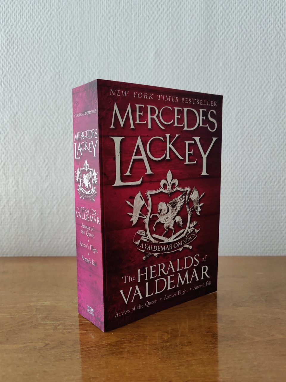 The Heralds of Valdemar (A Valdemar Omnibus 1) - Mercedes Lackey [eng]