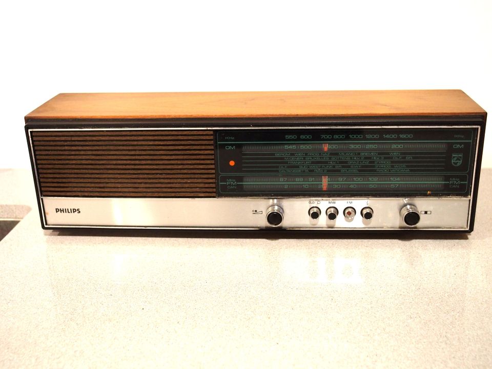 Philips retro radio 1970-luvulta