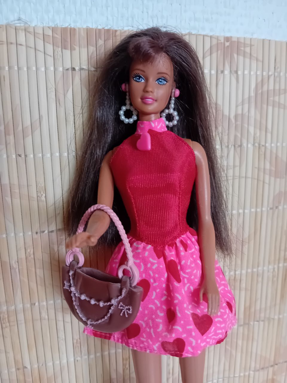 Kiva Barbie nukke, valmistaja Mattel