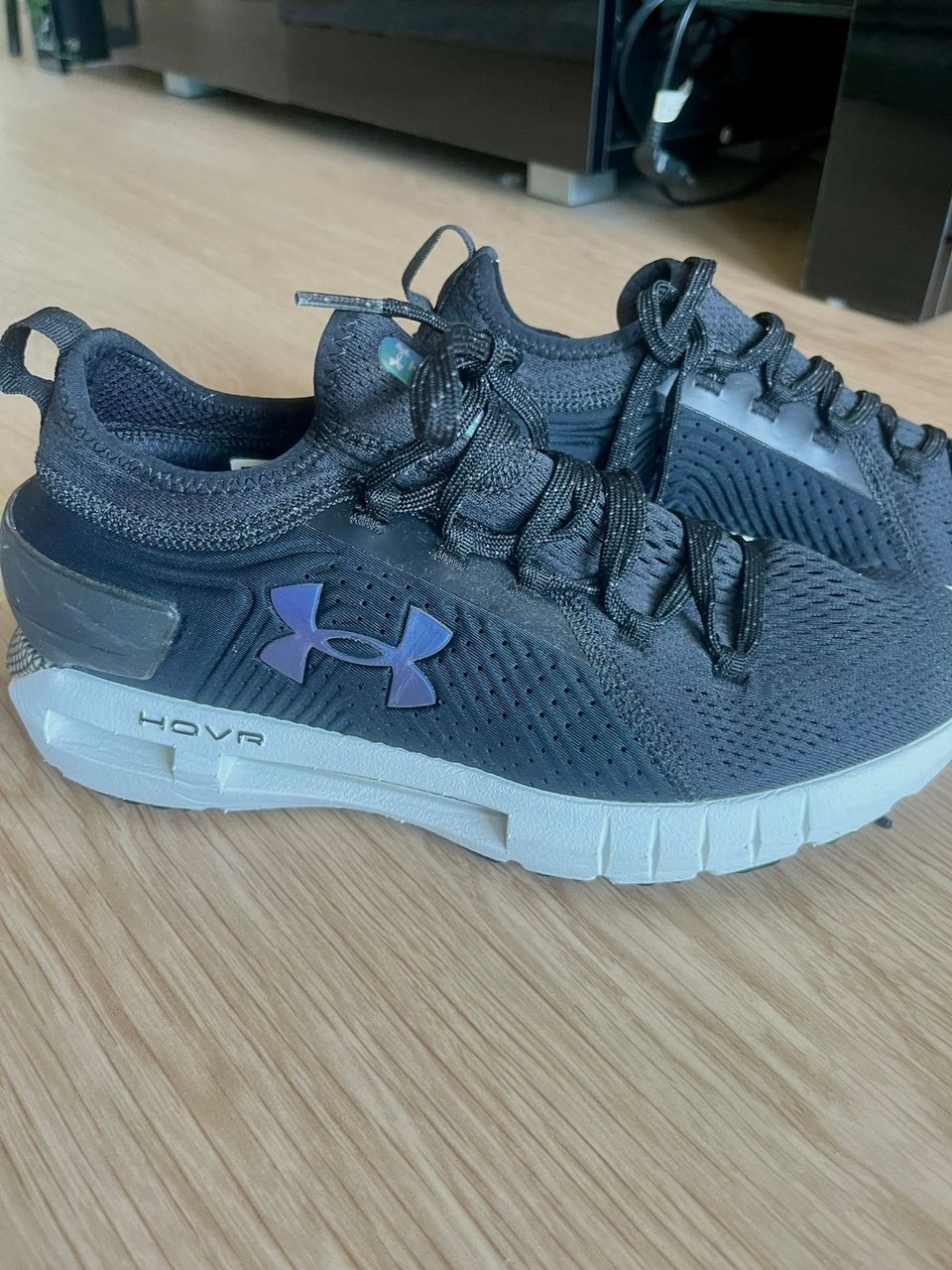 Under armour juoksukengät