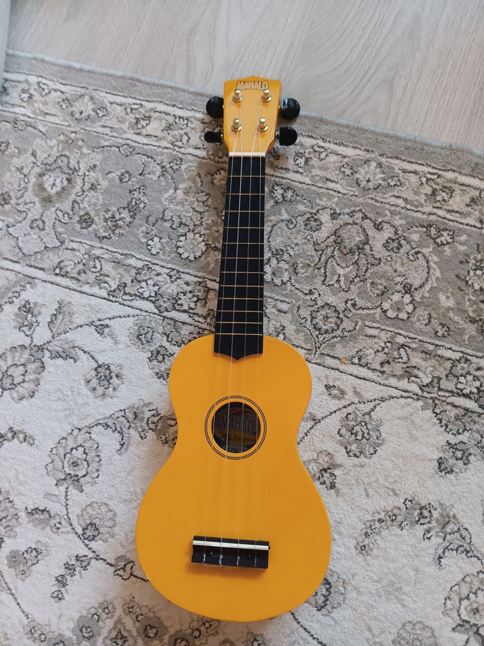 Mahalo ukulele