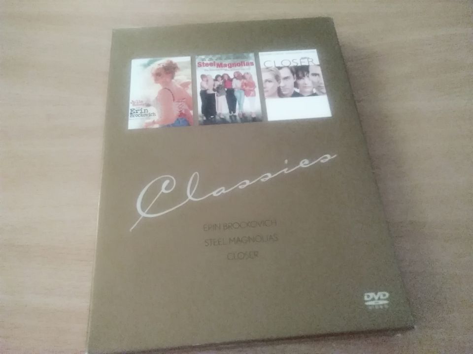 Julia Roberts Classics dvd box Teräskukat, Erin Brockovich, Closer iholla