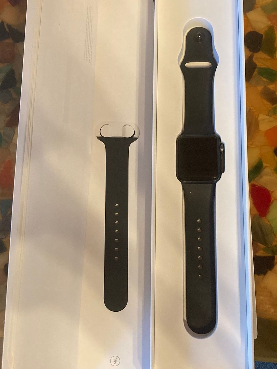 Apple Watch Series 3 musta