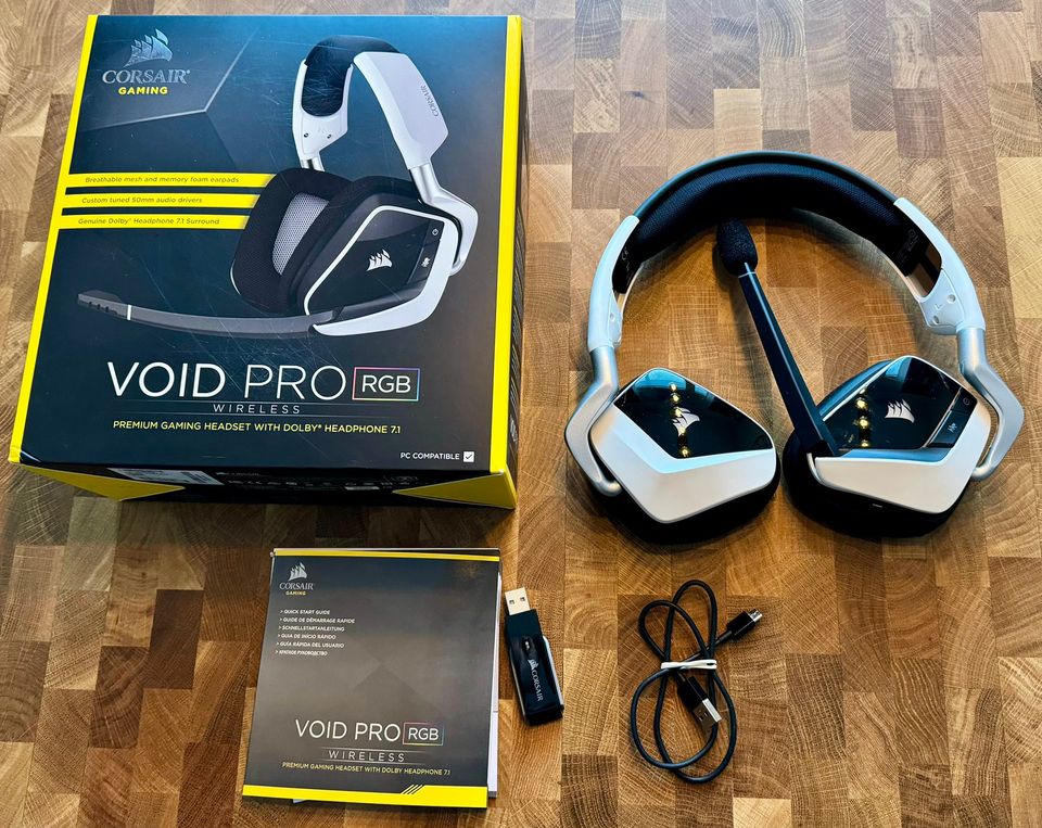 Corsair Void Pro Wireless RGB headset