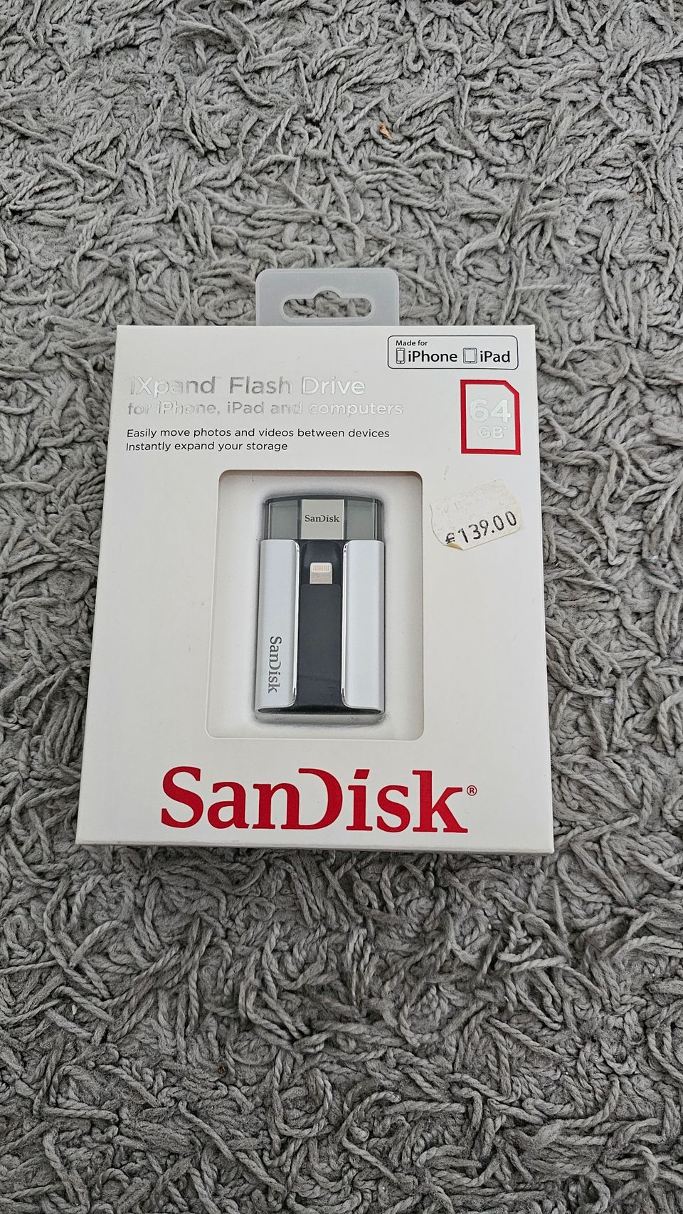 iXpand Flash Drive 64Gb muistitikku