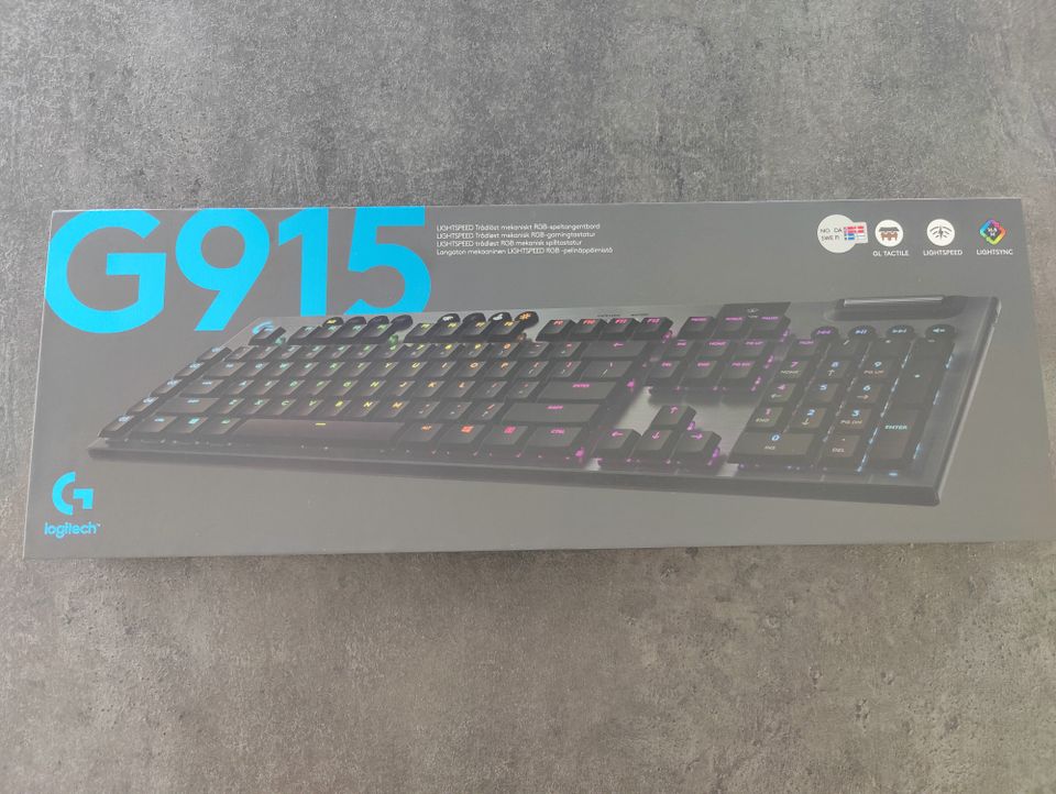 Logitech G915 Lightspeed -langaton pelinäppäimistö