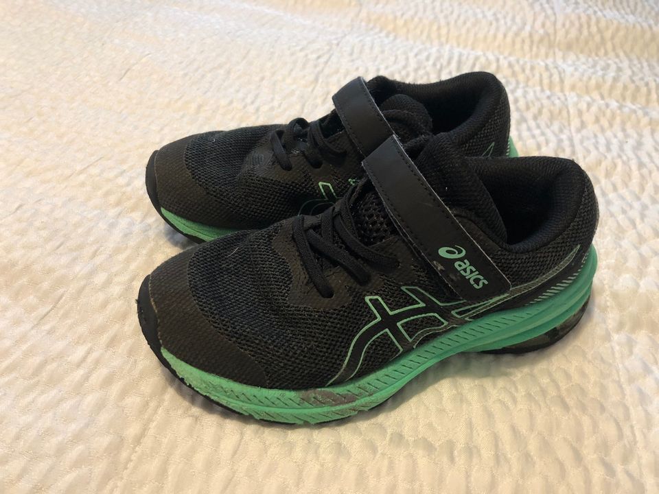 Asics-lenkkarit 31,5