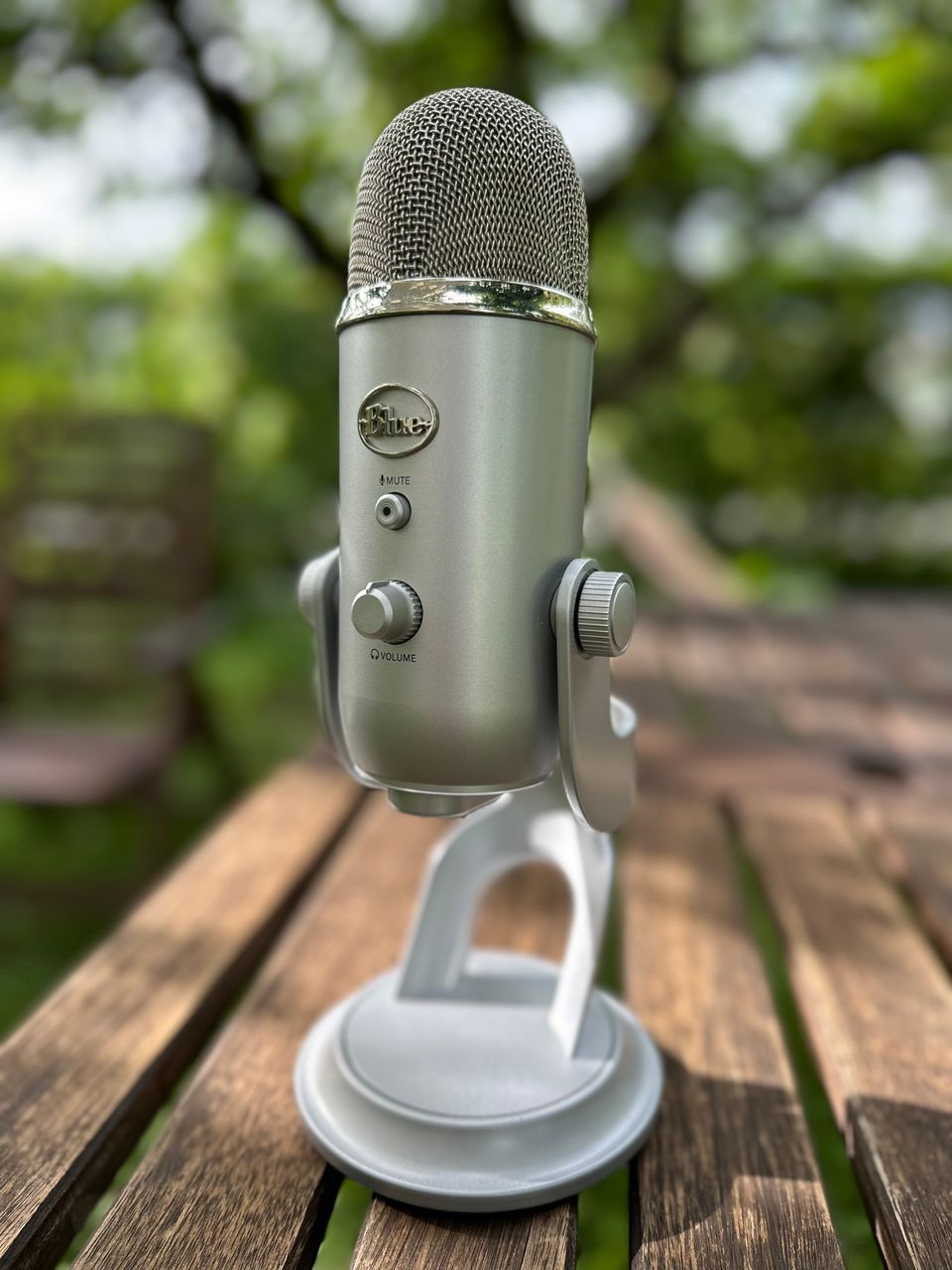 Blue Microphones Yeti -mikrofoni USB-väylään, hopea