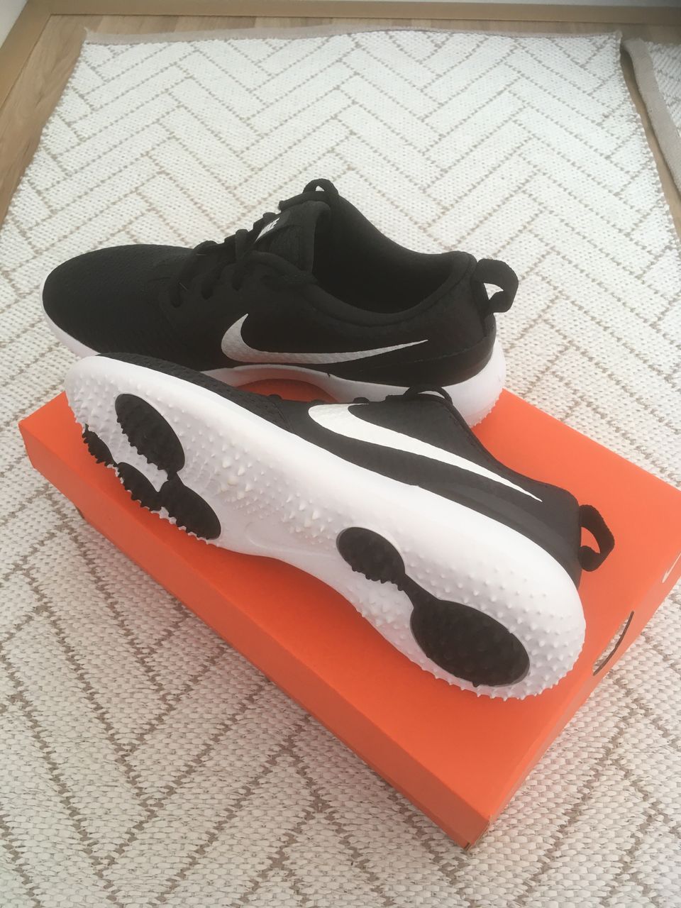 Nike golf kengät 40 uudet