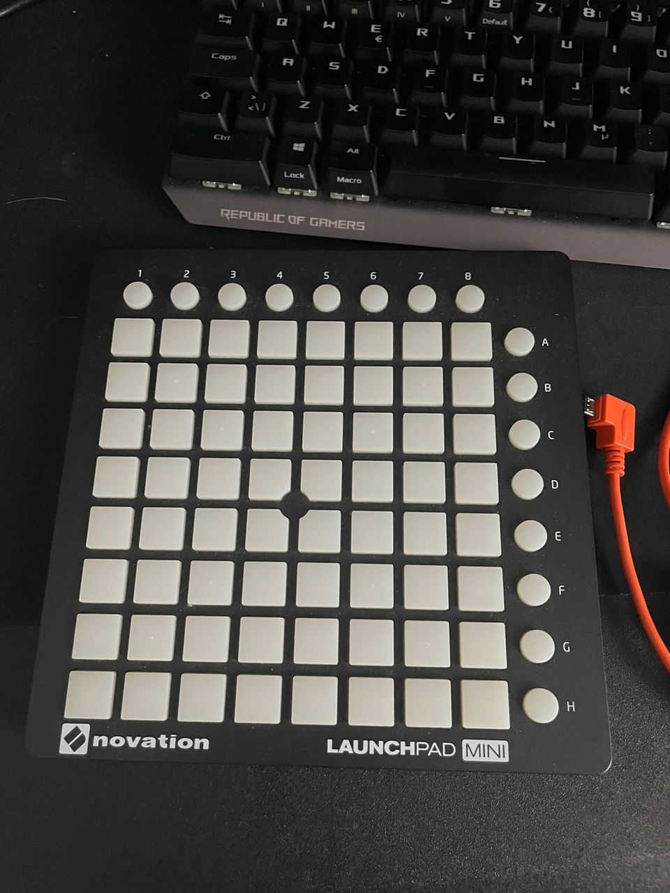 Novation Launchpad Mini