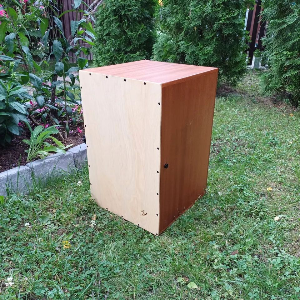 Cajon rumpu mahonkia