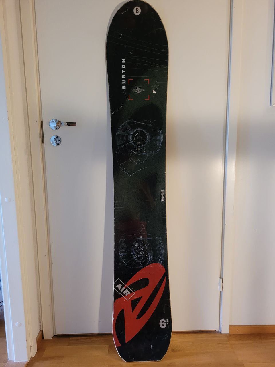 Lumilauta, Burton Air 6.1