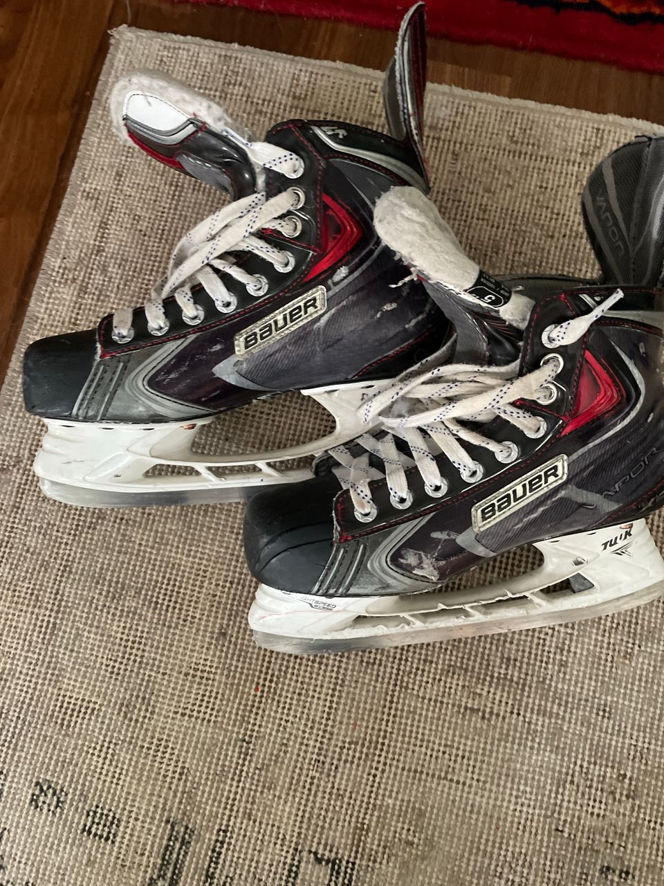 Bauer hokkarit koko 38.5