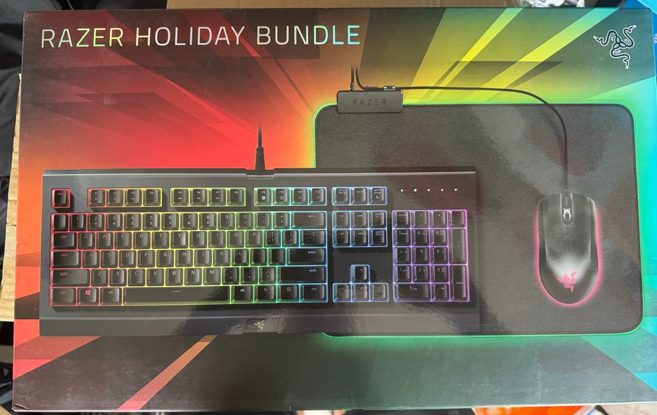 RAZER Holiday Bundle the Season of Croma