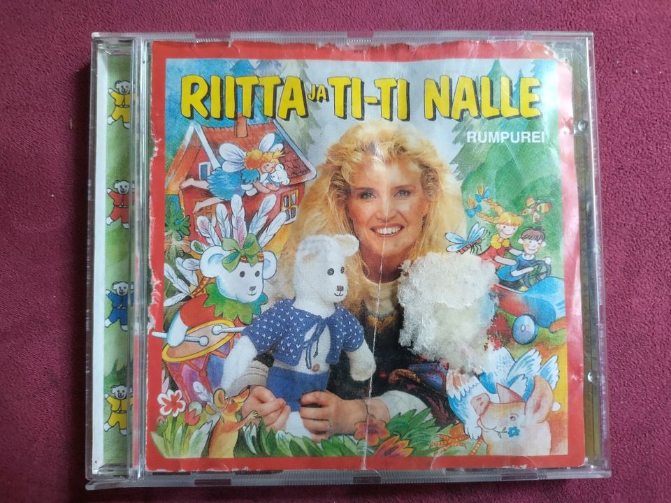 Riitta ja Ti-ti Nalle: Rumpurei - lastenlauluja