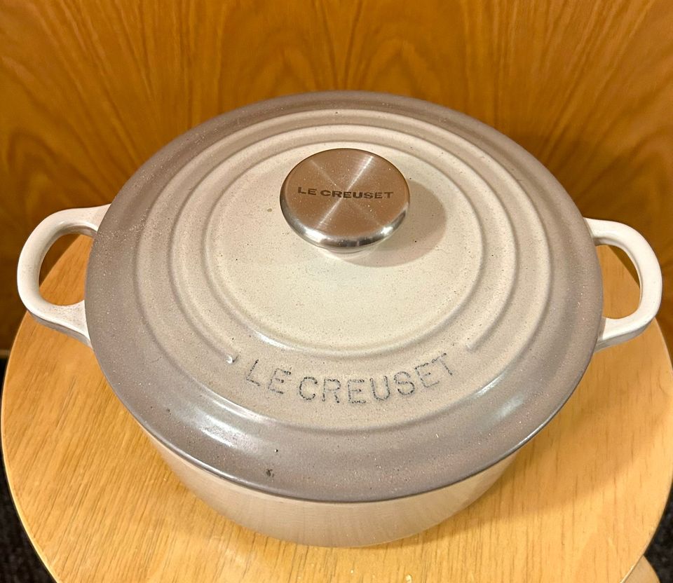 LE CREUSET Signature-pata, pyöreä 2,4 l (20cm)