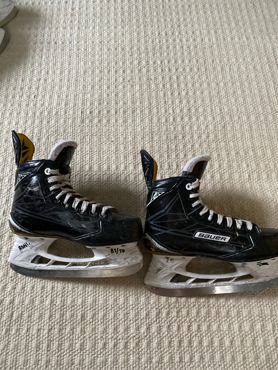 Bauer supreme s180 koko 4,5 EE lest