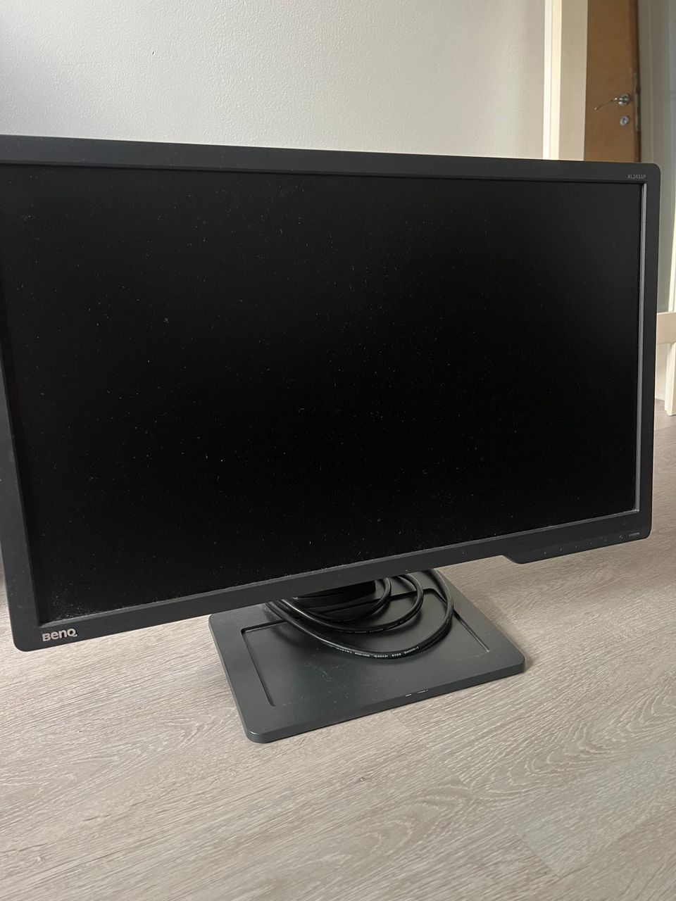 Benq pelinäyttö 60hz