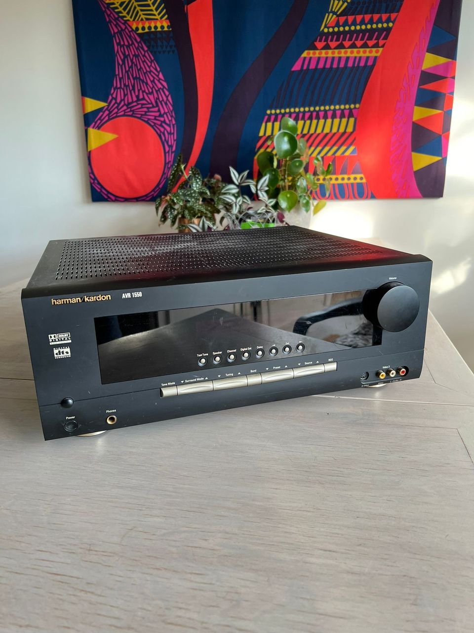 Harman Cardon AVR 1550 viritinvahvistin