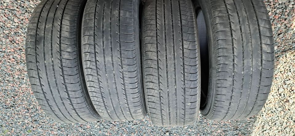 Yokohama 225/55 R18