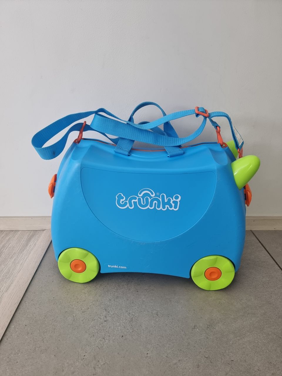 Lasten Trunki matkalaukku