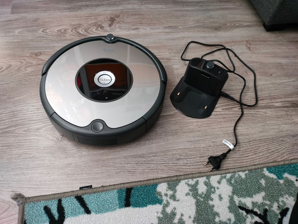 Roomba 604 pölynimuri