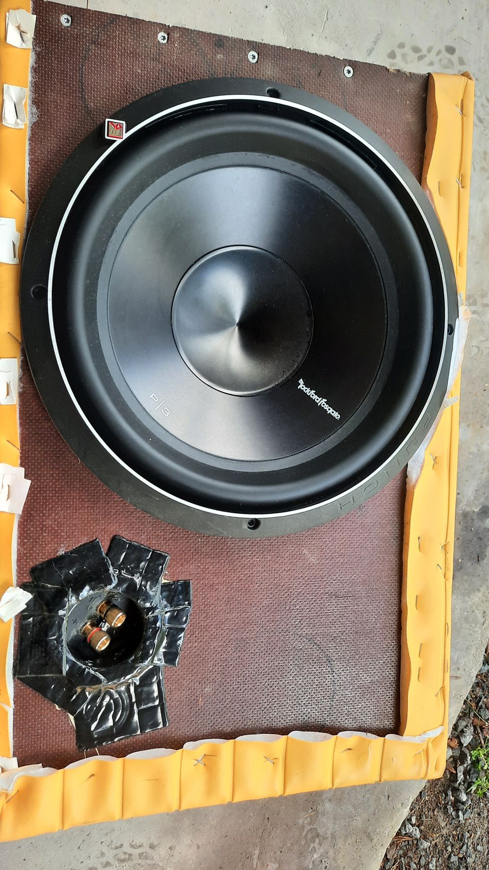 Rockford fosgate p3 12"