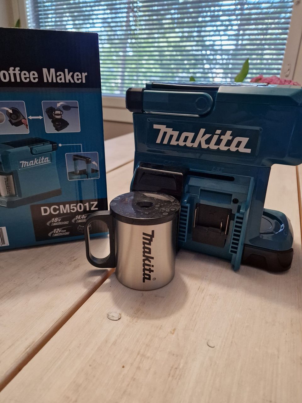 Makita kahvinkeitin DCM501Z