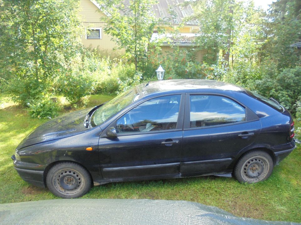 Fiat Brava 2001, 1,2ltr, osia, alk.10euroa, Oulu