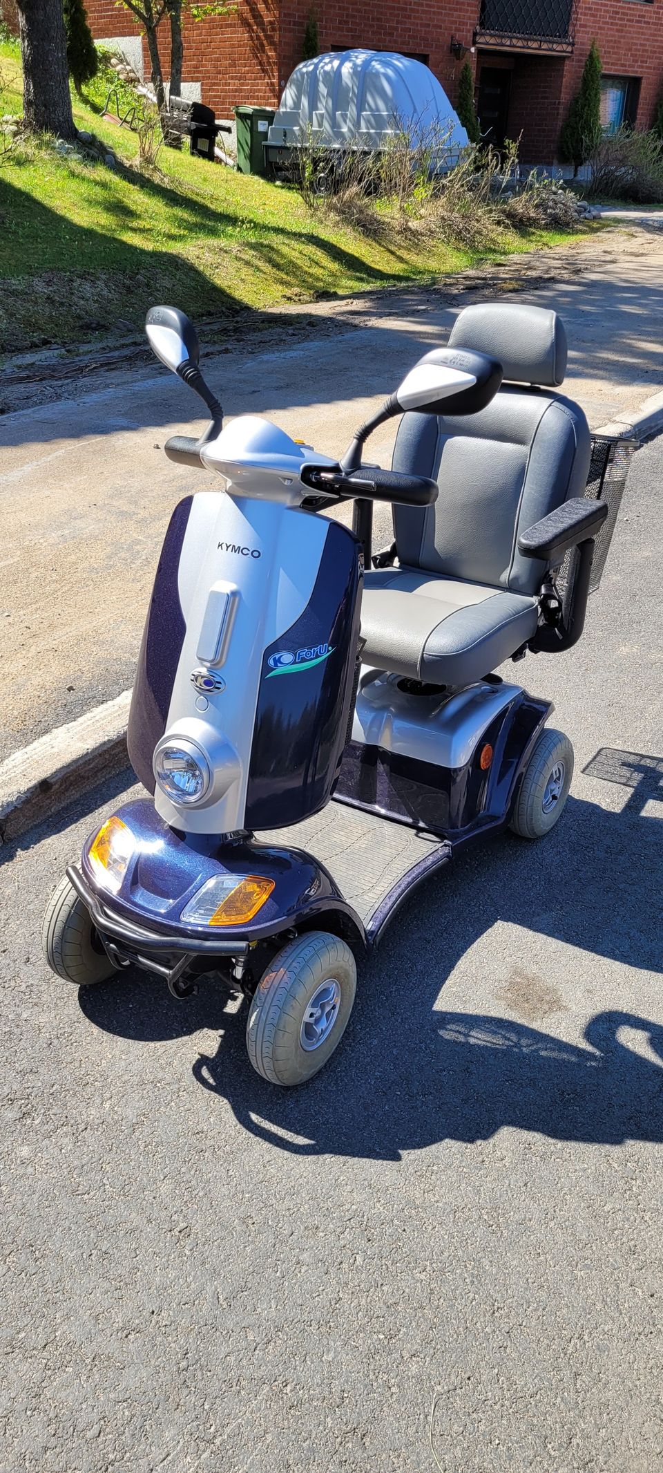 Kymco senioriskootteri