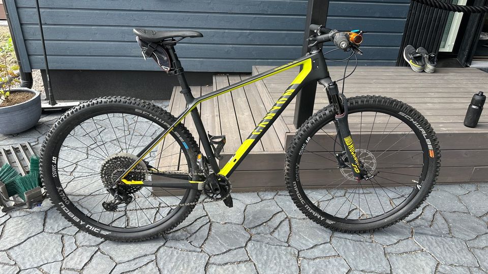 Canyon Exceed CF SL 6.0 Pro (2018), koko L