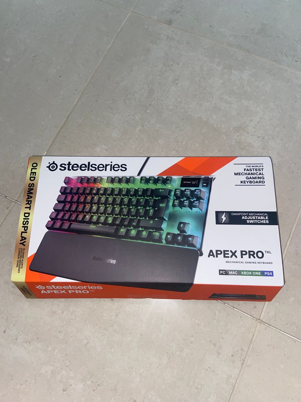 Apex Pro TKL pelinäppäimistö (2019)