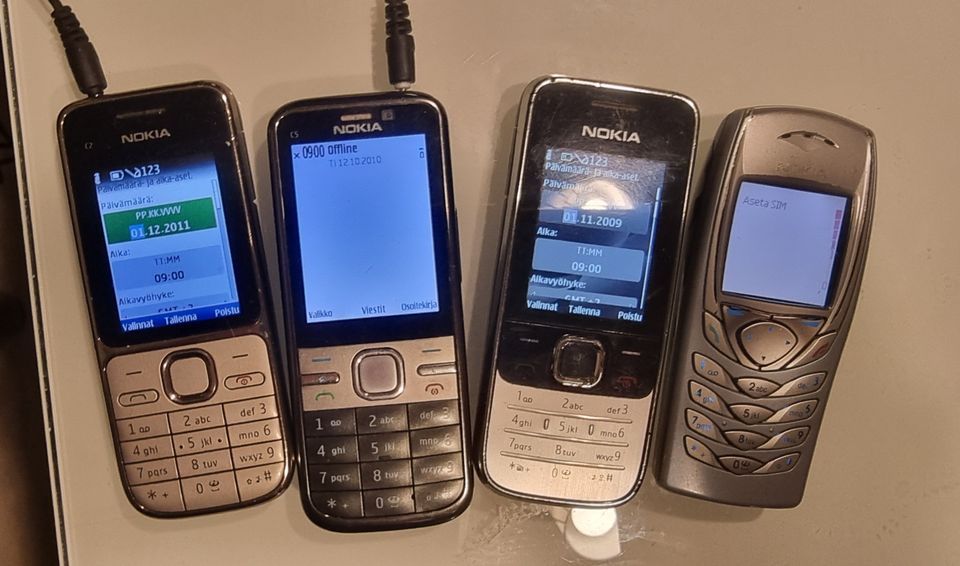 Nokia 6100, c5, 2730c, c2