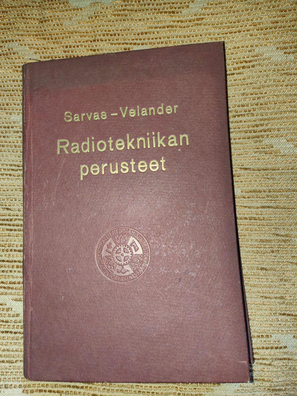 Radiotekniikan perusteet