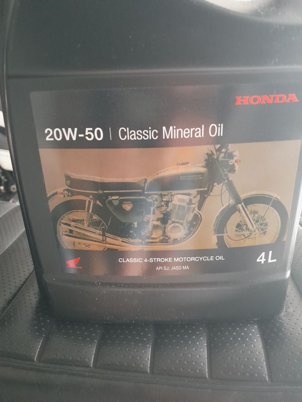 Honda 20W-50 classic mineral