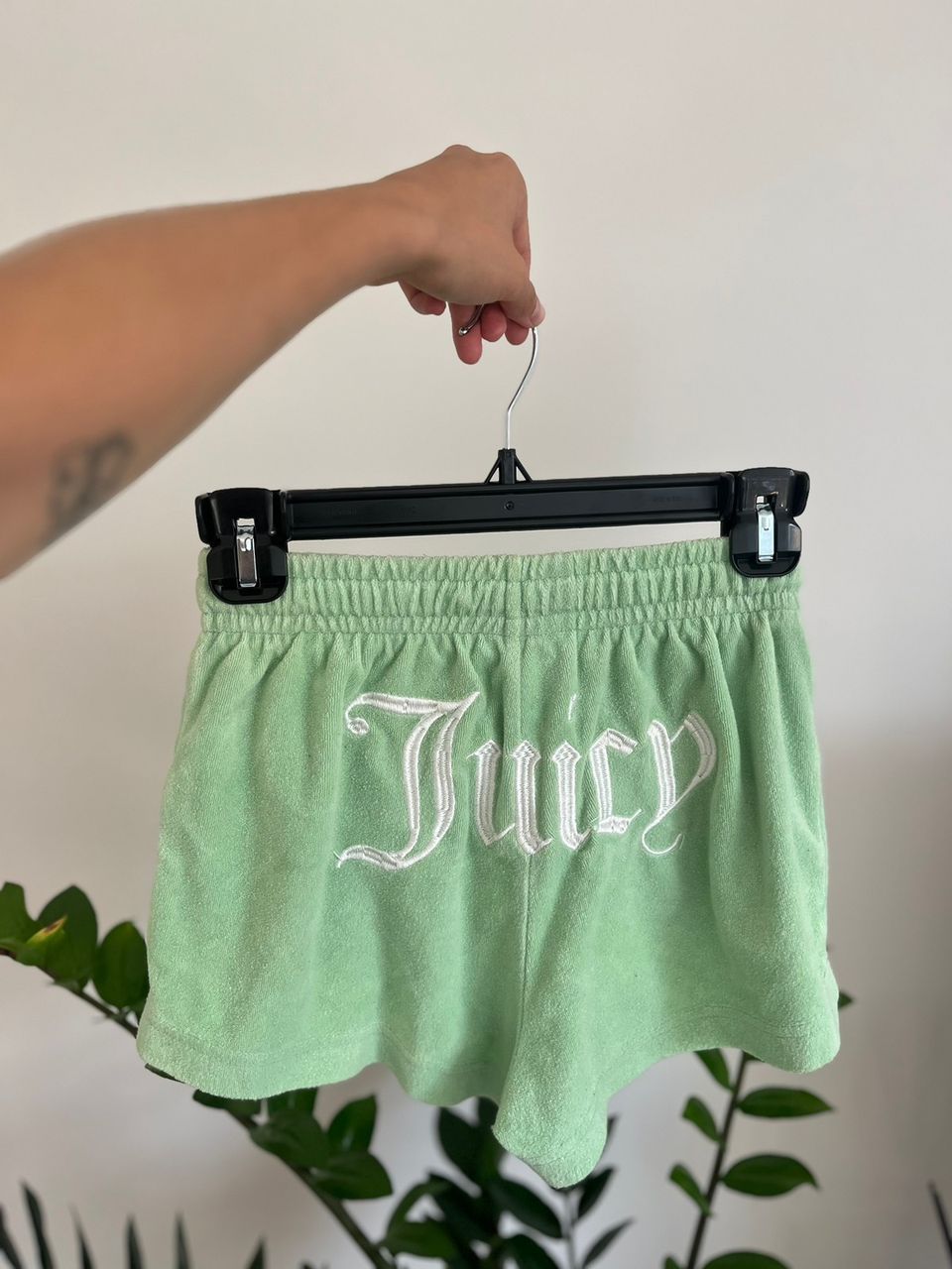 Juicy couture shortsit