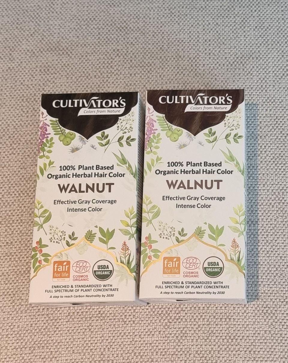 Uudet, avaamattomat Cultivators kasvivärit, Walnut