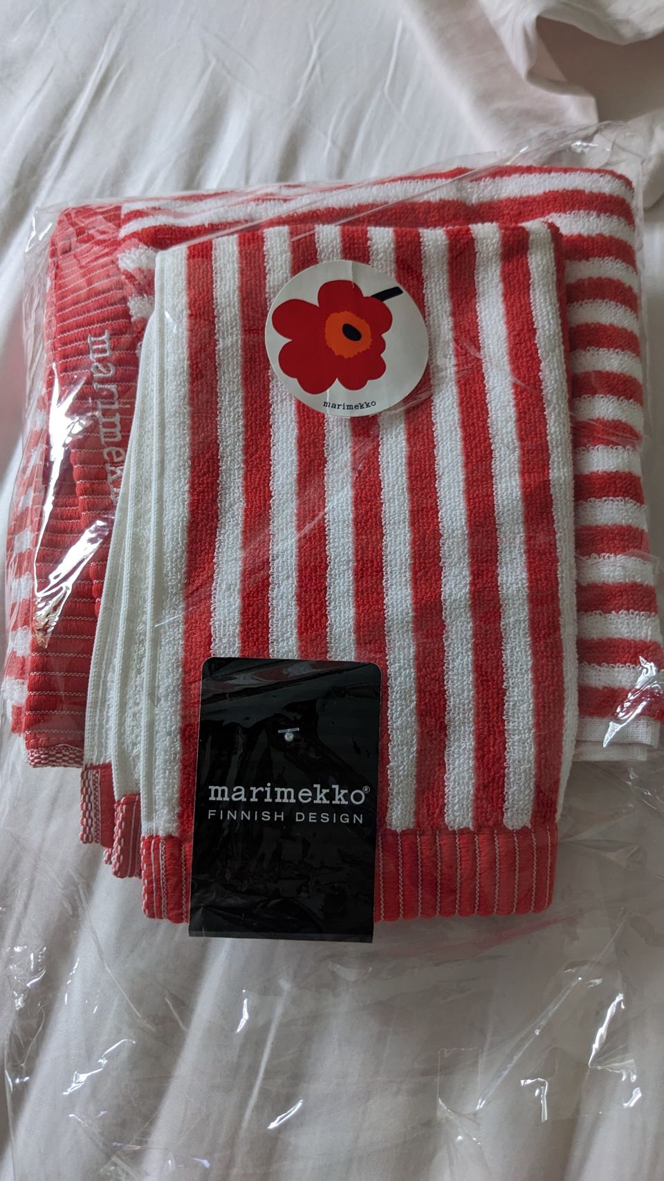 Marimekko Tasaraita -pyyhesetti