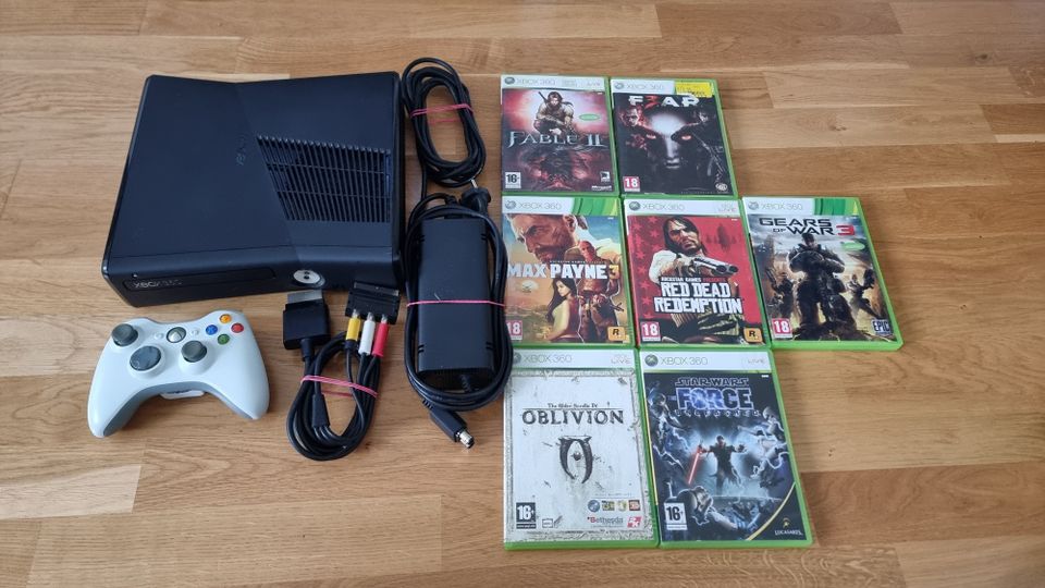 Xbox360 ja 7 peliä