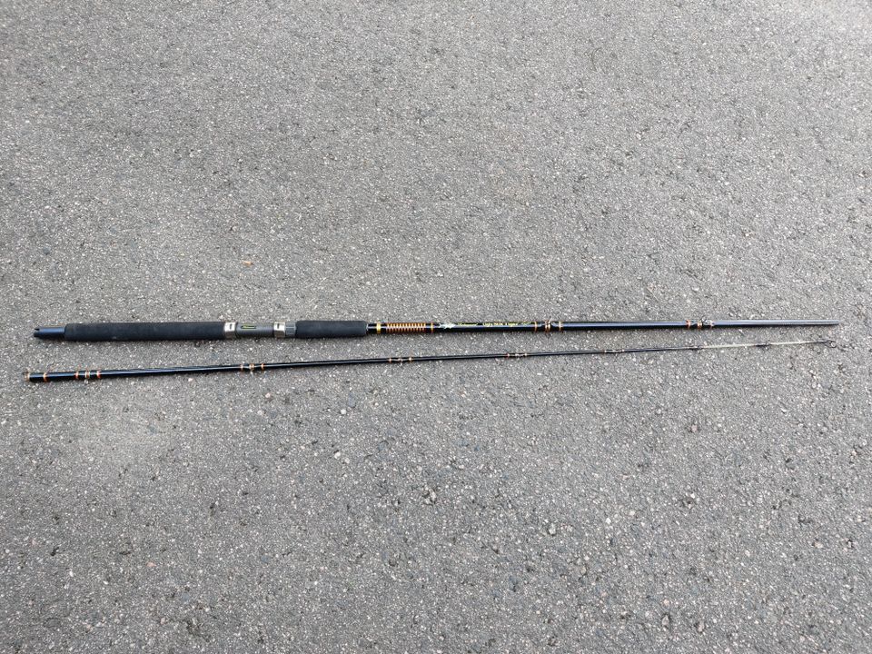 Shakespeare Ugly Stick Gold Tiger 300 cm