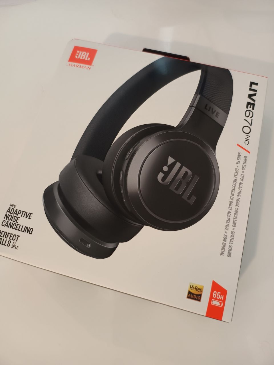 JBL Live 670NC vastamelukuulokkeet