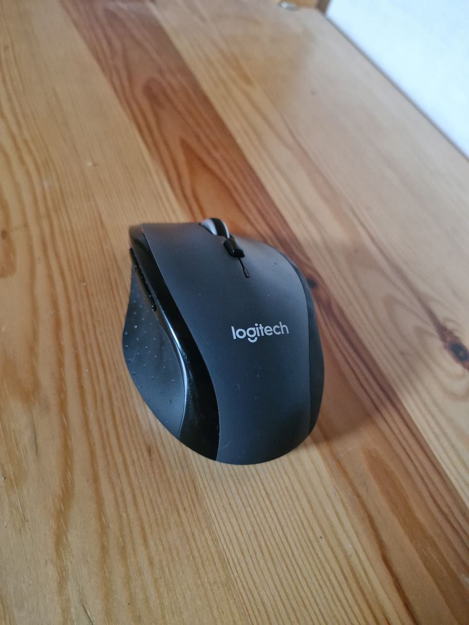 Logitech M705 Marathon hiiri