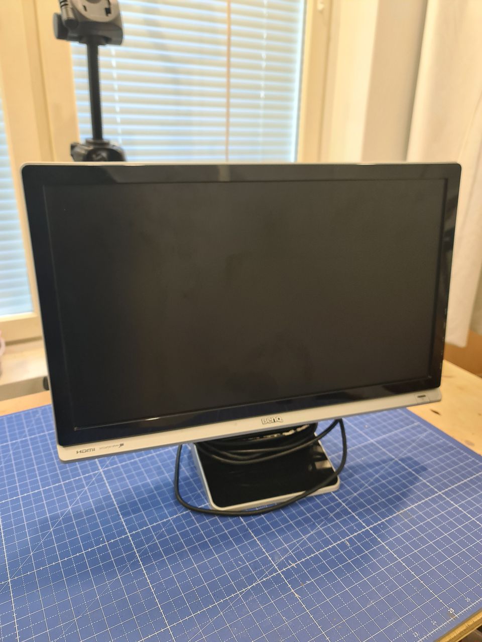 BENQ 21 inch monitor