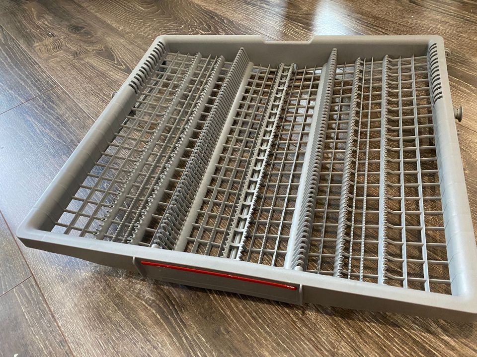 Bosch Dishwasher Racks (Astianpesukoneen korit)