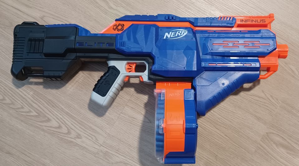 Nerf elite infinus ase