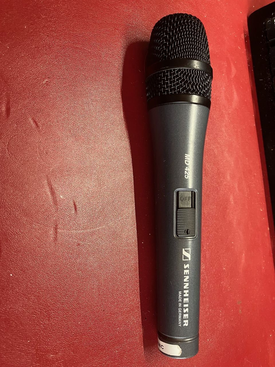 Sennheiser MD-425-mikrofoni (alkuperäinen)