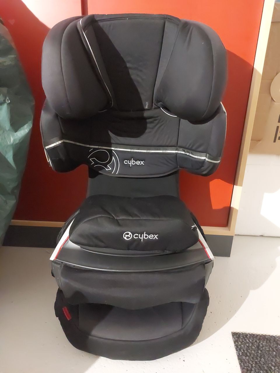 Cybex Pallas